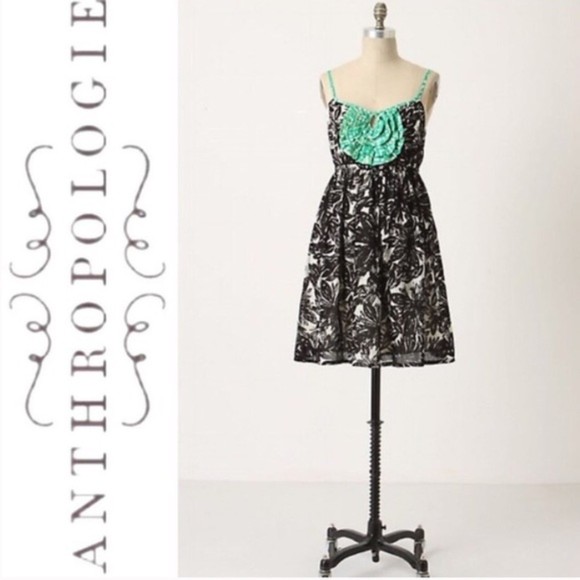 ANTHROPOLOGIE WE LOVE VERA BLACK FLORAL STAMP ART DRESS SUNDRESS SIZE 0 - Picture 1 of 11